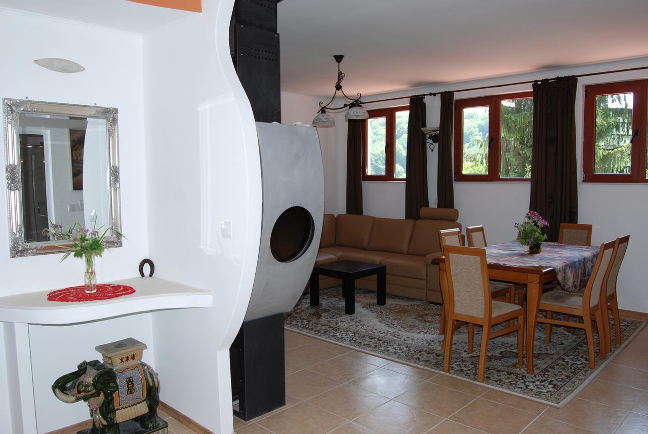 Vidima Apartment Hotel Apriltsi  Bagian luar foto