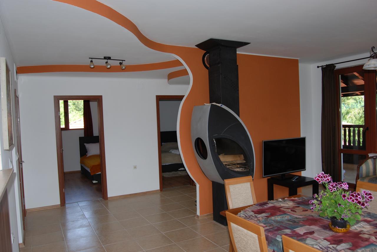 Vidima Apartment Hotel Apriltsi  Bagian luar foto