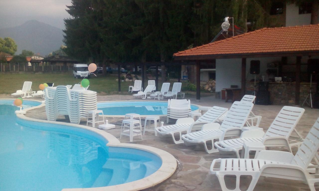Vidima Apartment Hotel Apriltsi  Bagian luar foto